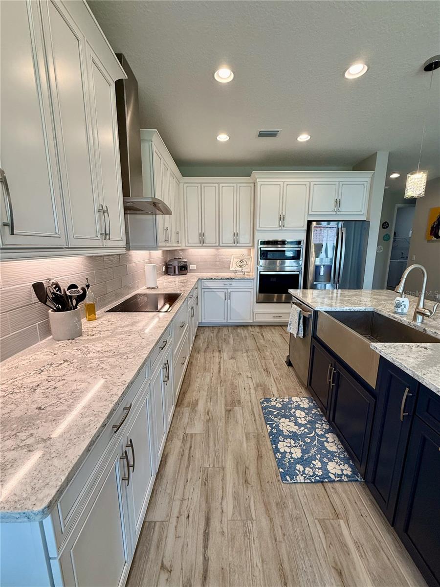 Listing Image #5