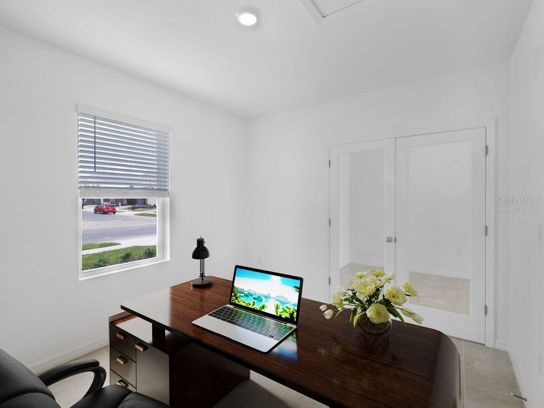 Listing Image #10