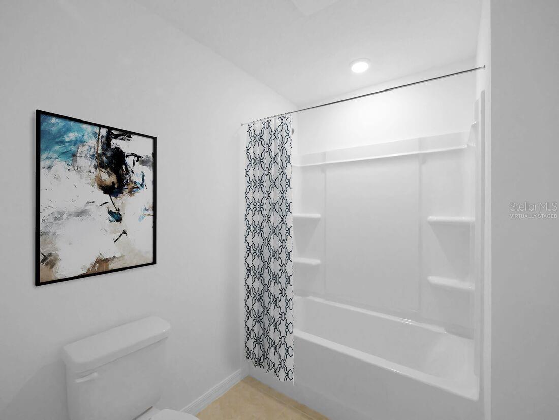 Listing Image #15