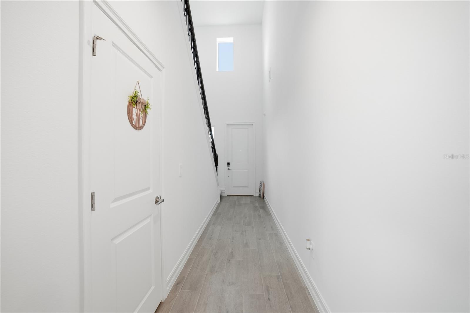 Listing Image #8