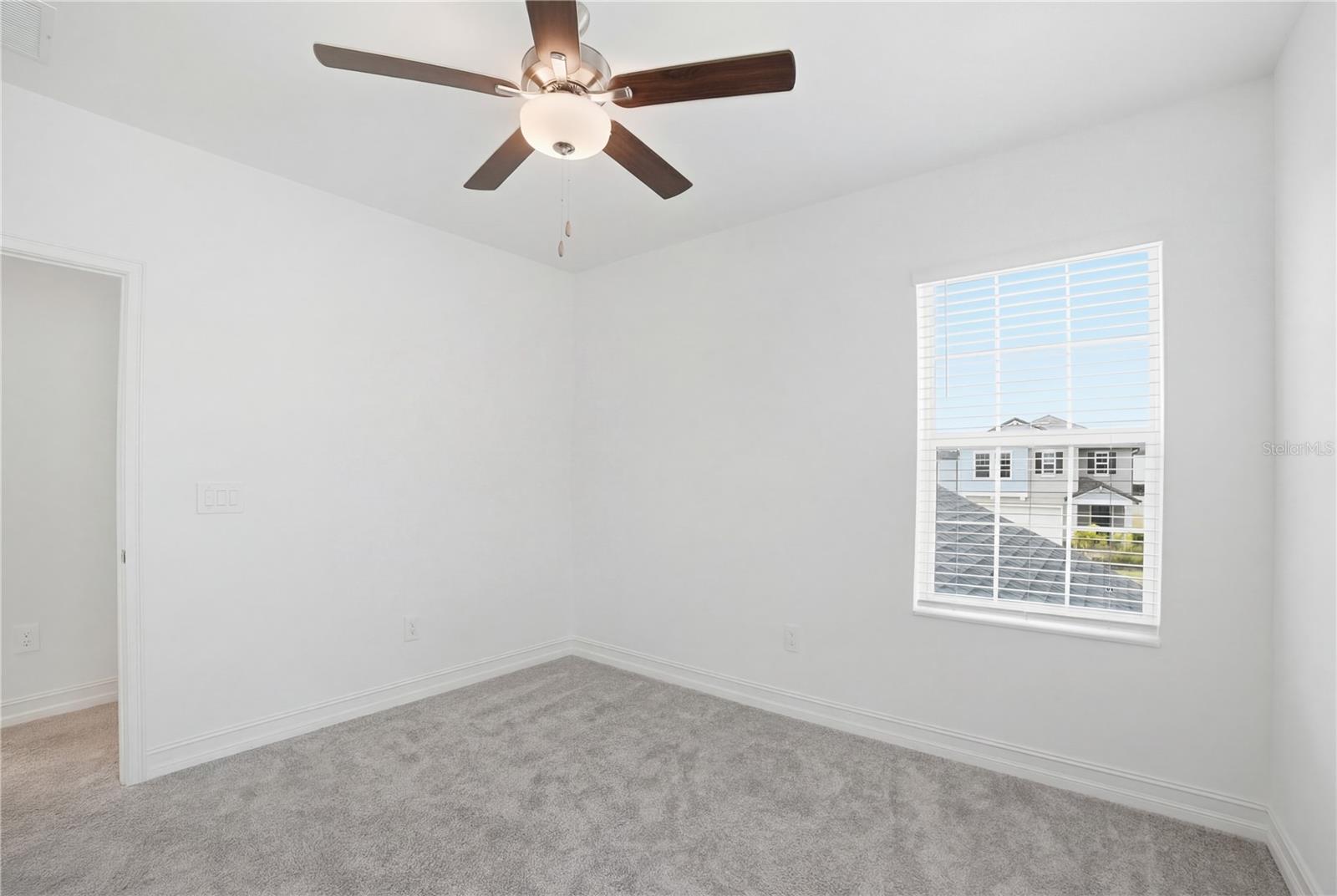 Listing Image #42