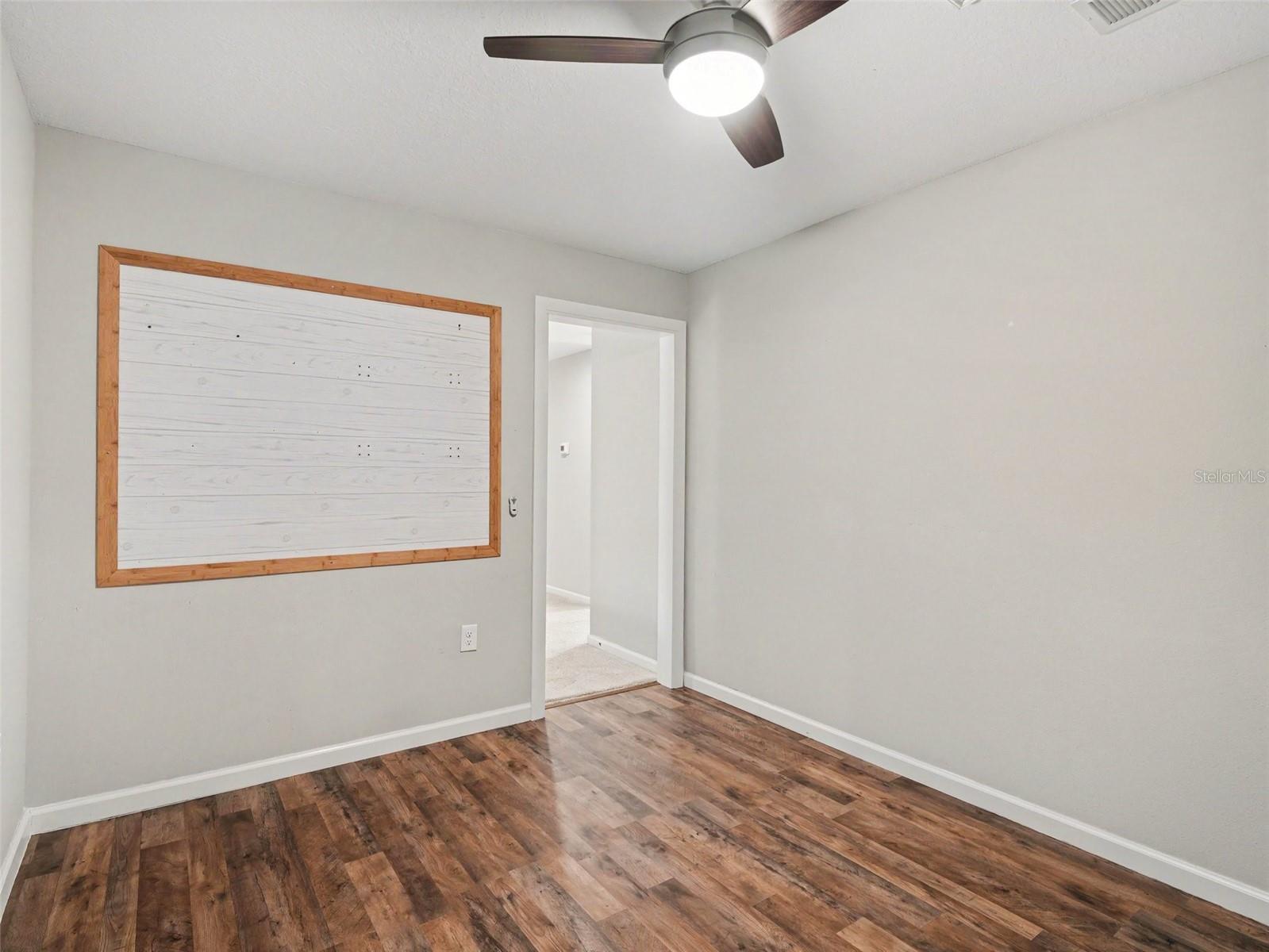 Listing Image #15