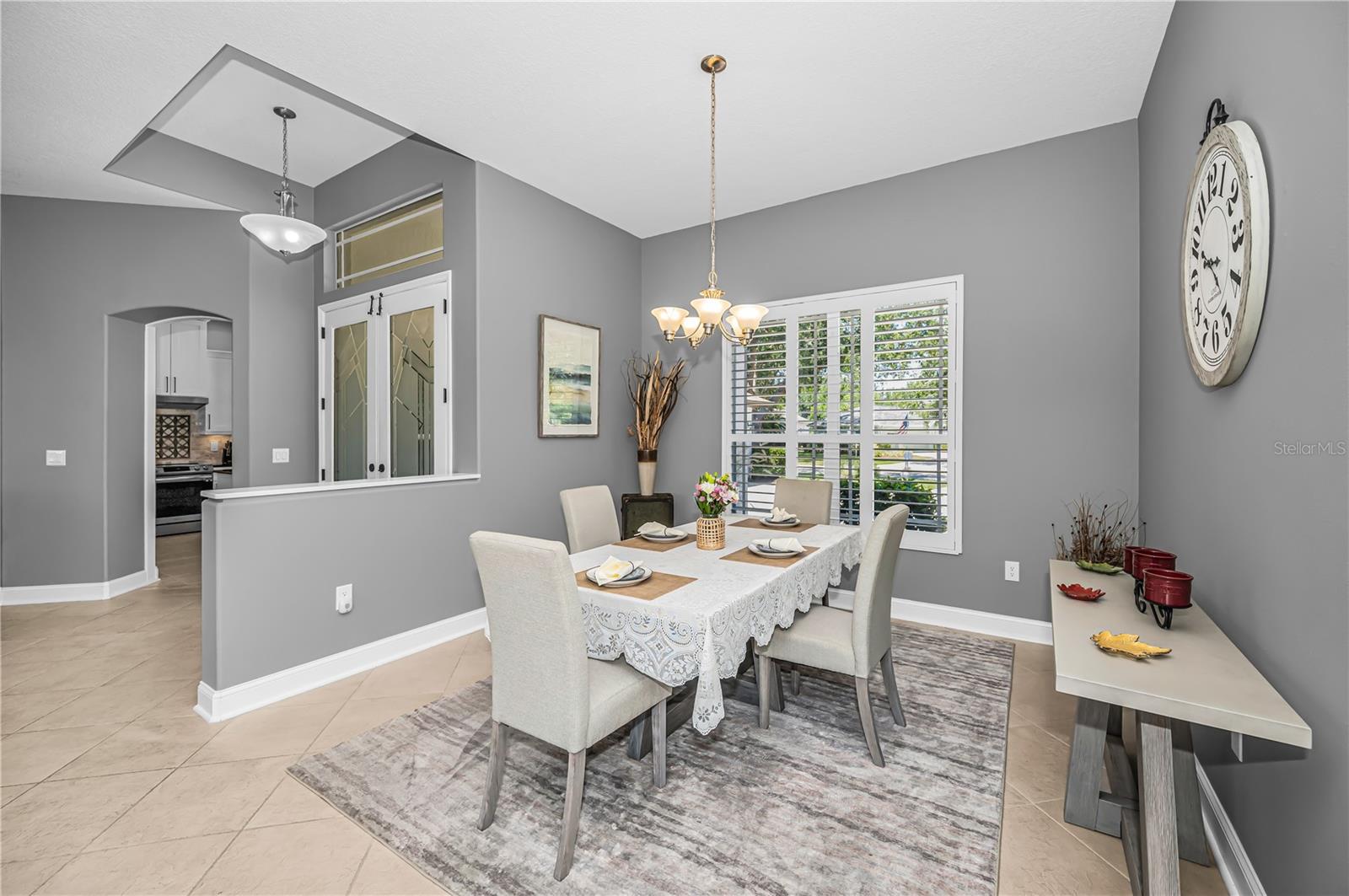 Listing Image #10
