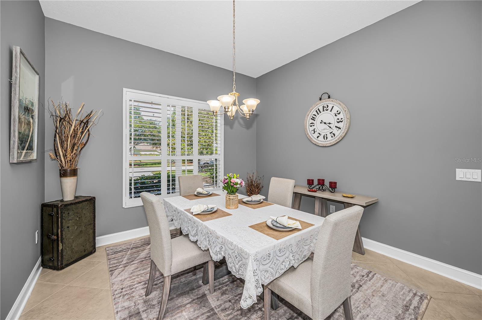 Listing Image #11