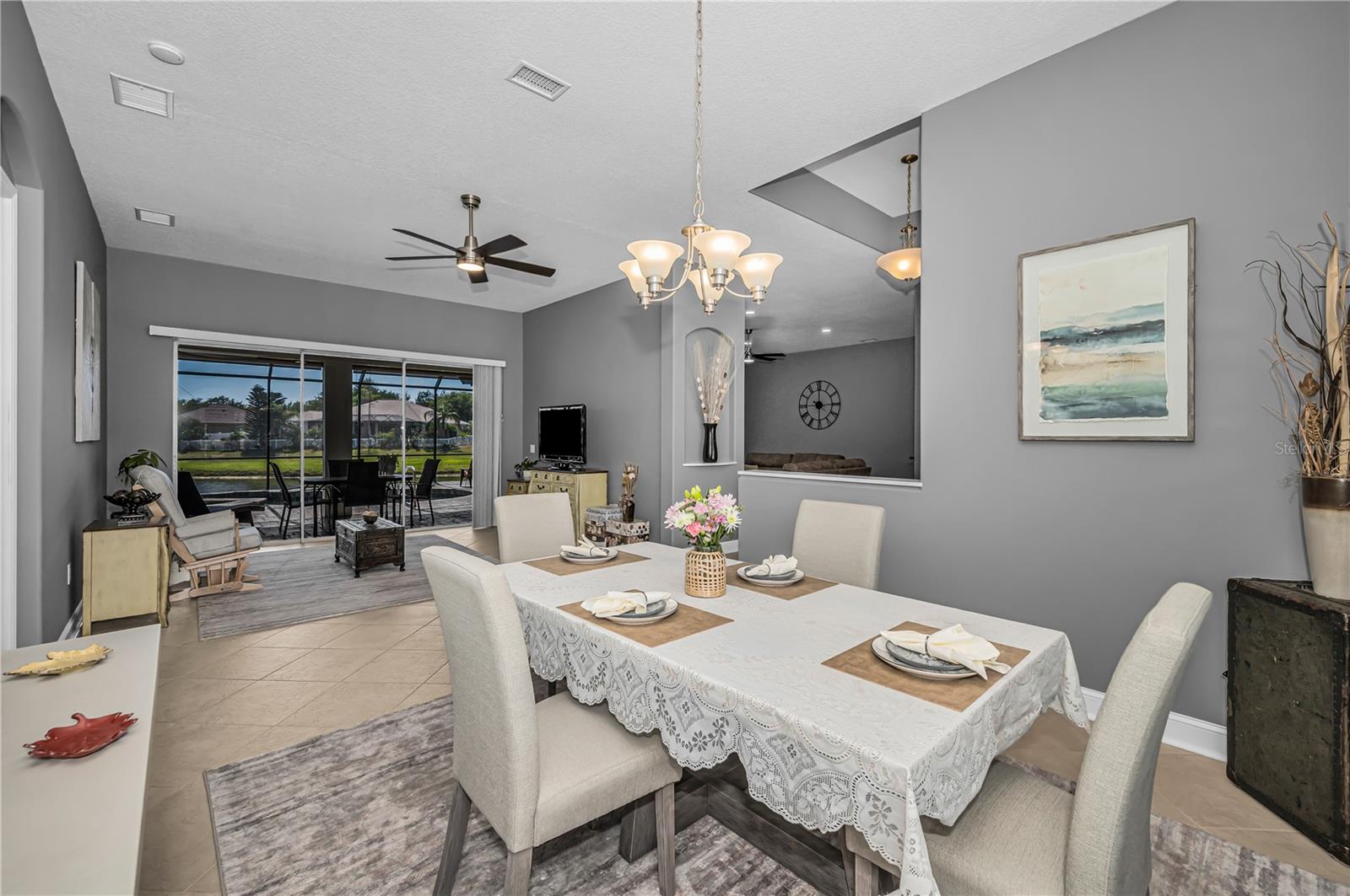 Listing Image #12