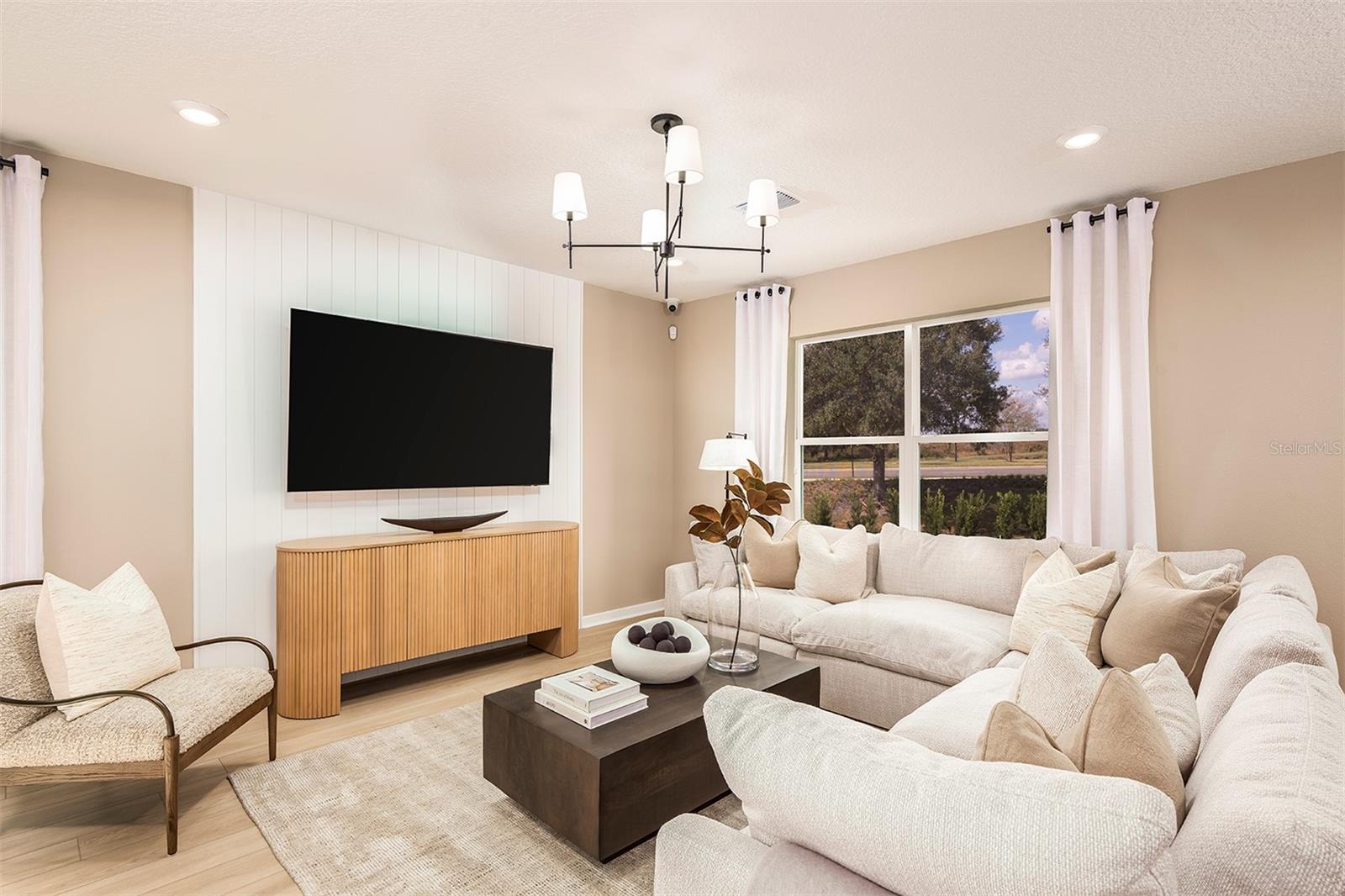 Listing Image #10