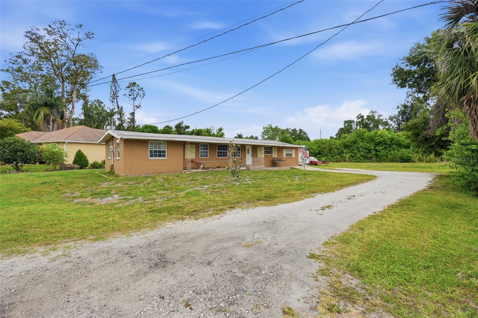 Listing Image #3