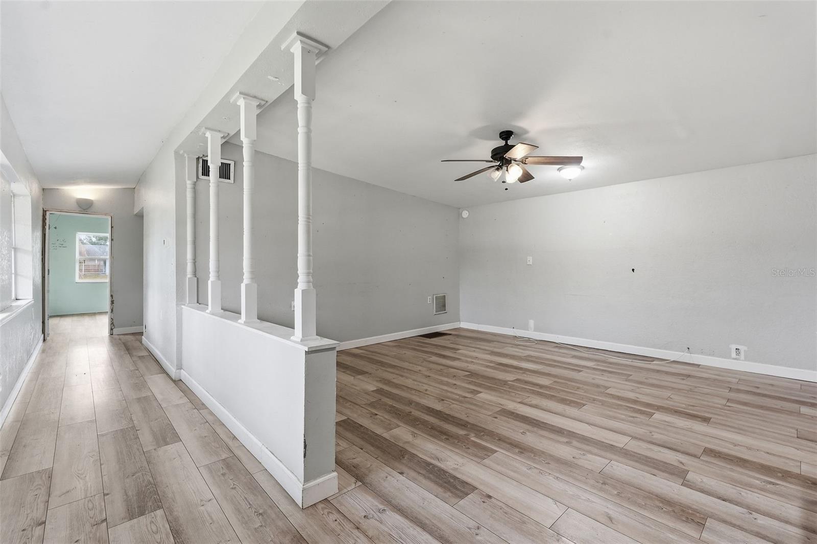 Listing Image #7