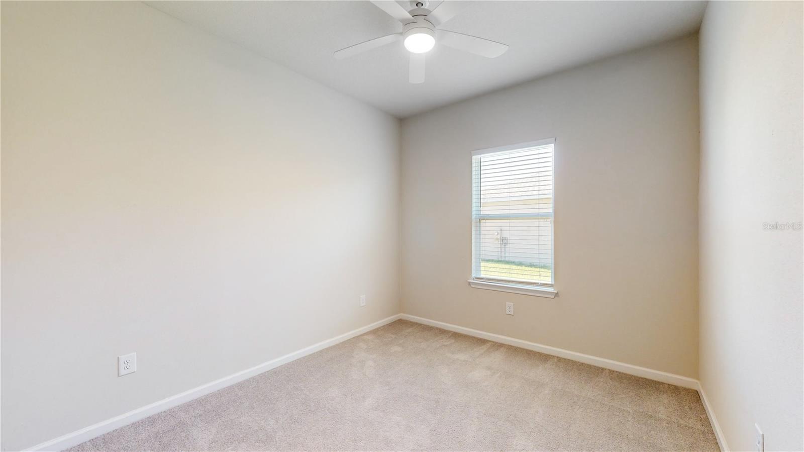 Listing Image #11