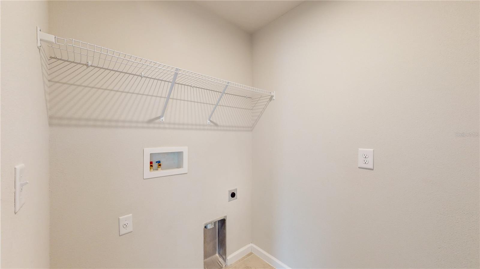 Listing Image #36