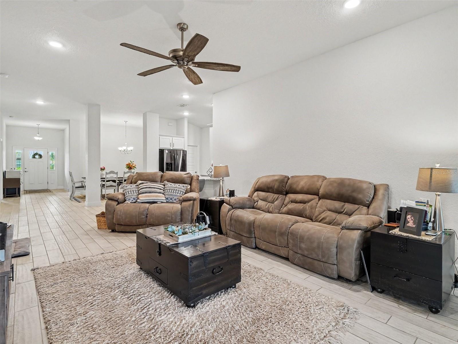 Listing Image #6