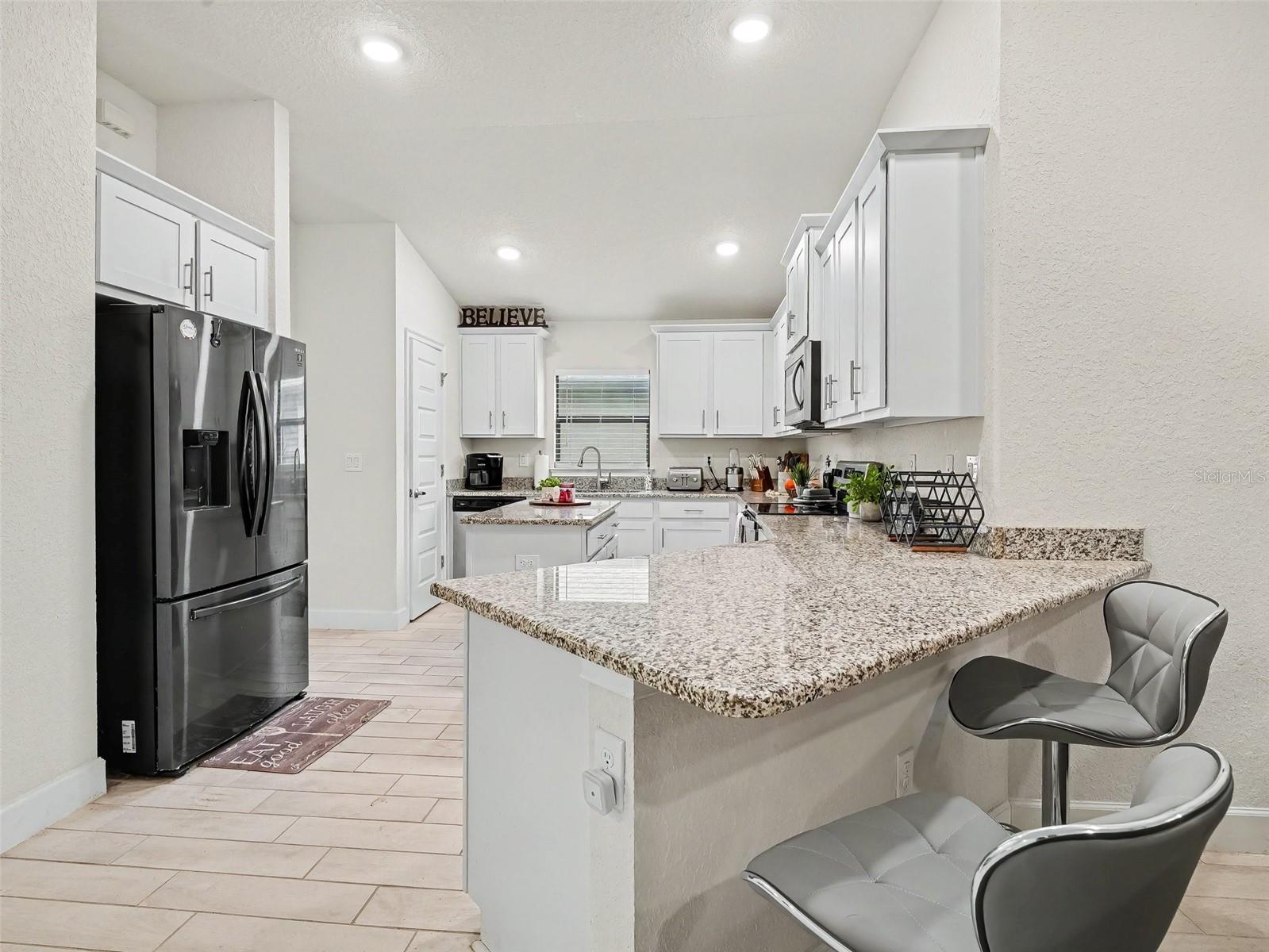 Listing Image #9
