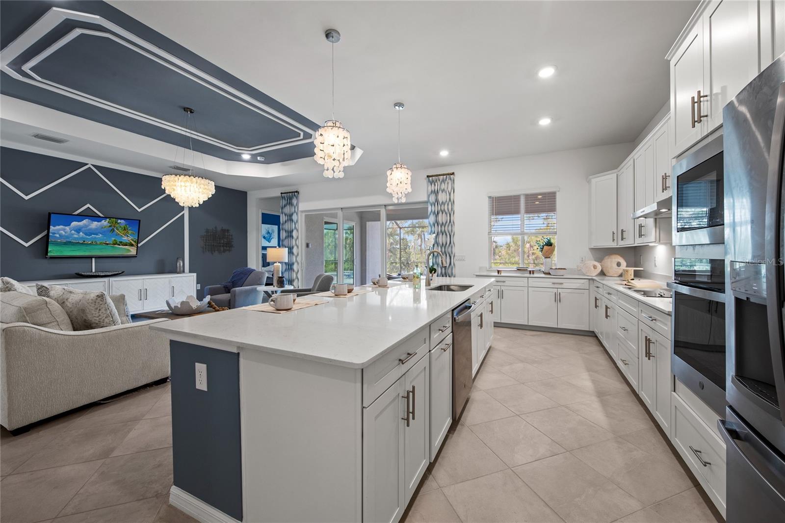 Listing Image #10