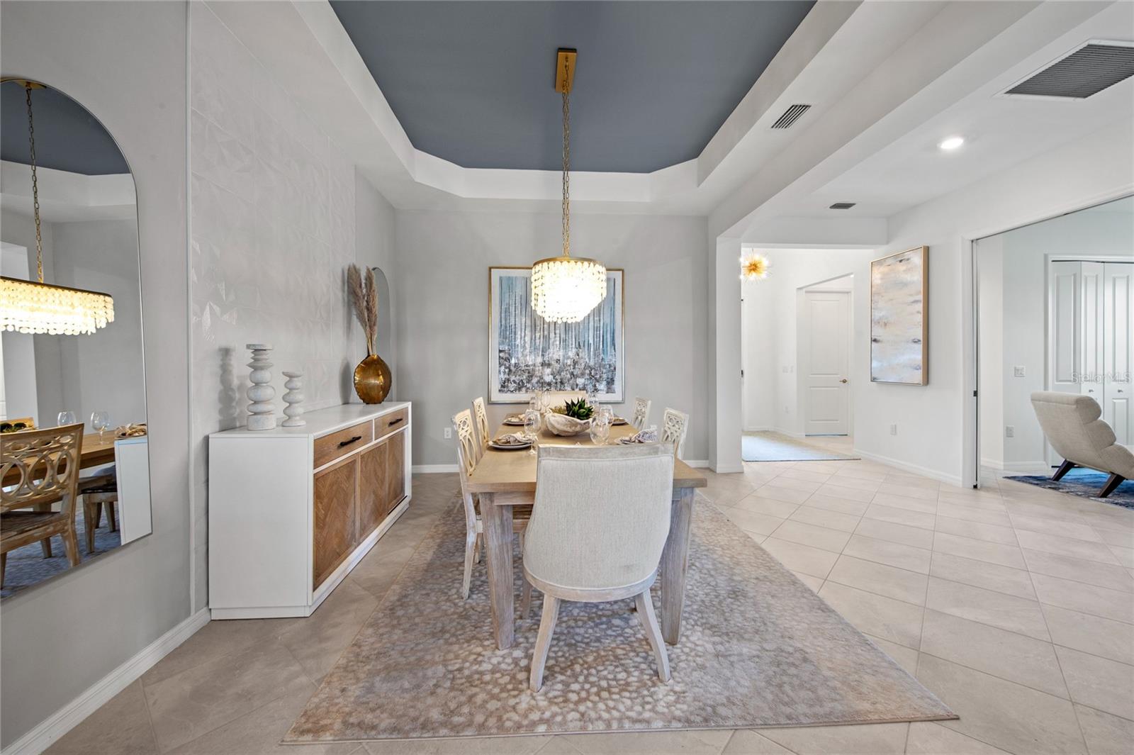 Listing Image #14
