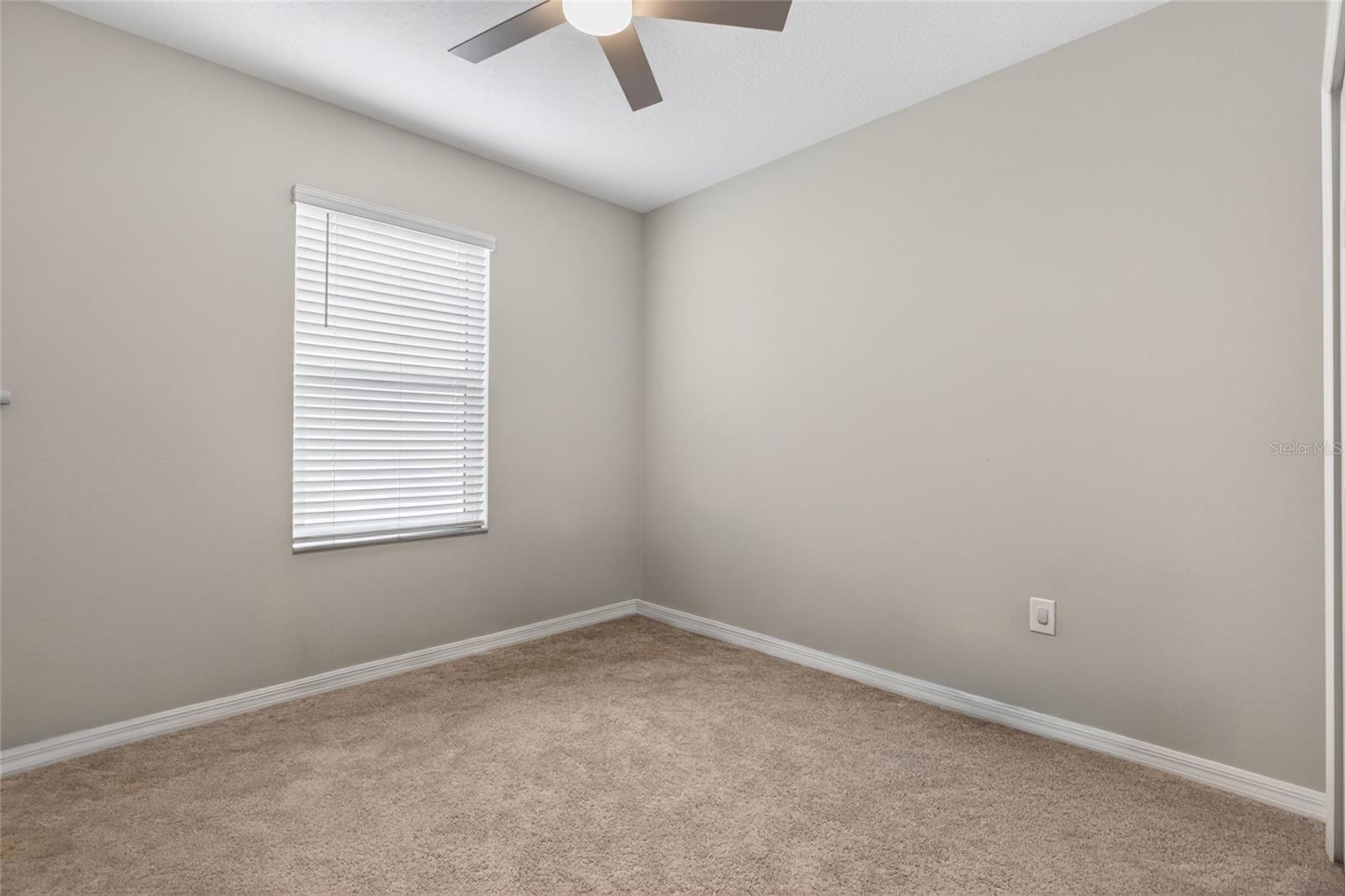 Listing Image #33