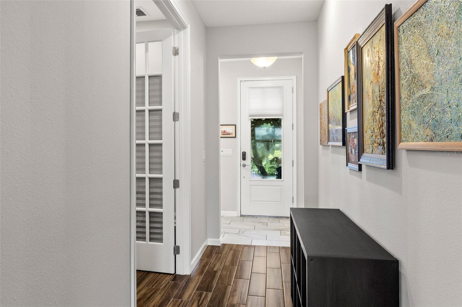 Listing Image #6