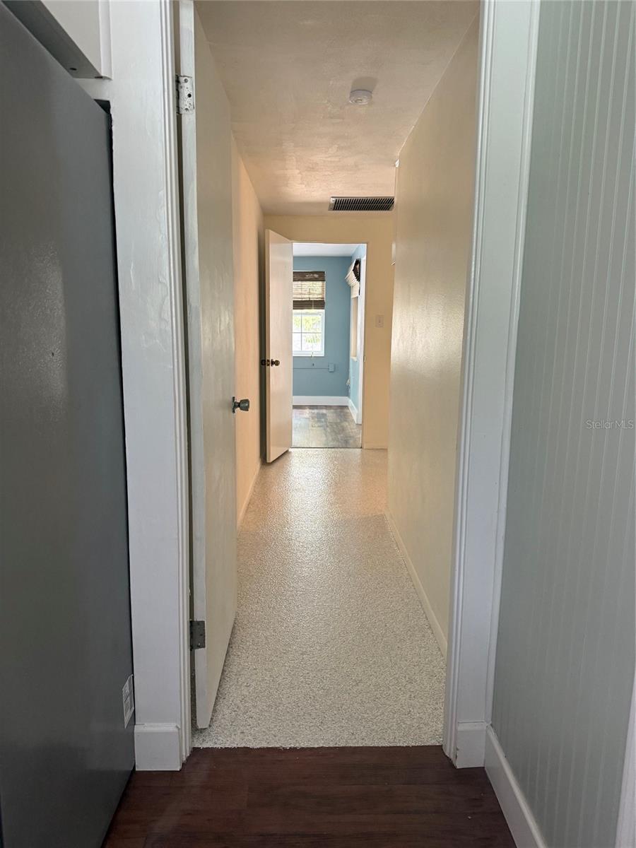 Listing Image #12