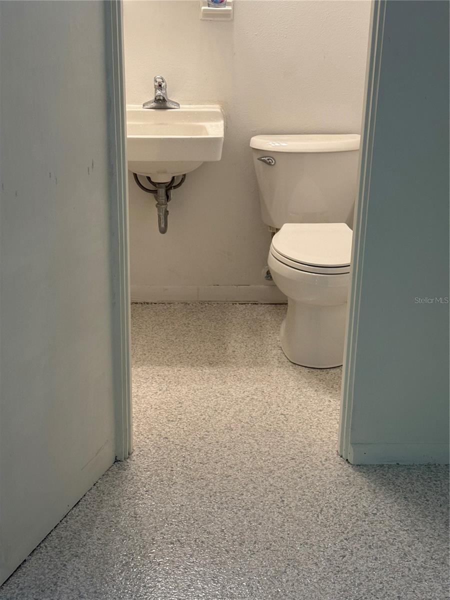 Listing Image #13