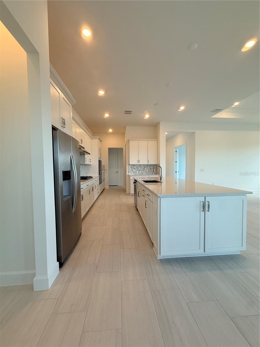 Listing Image #5