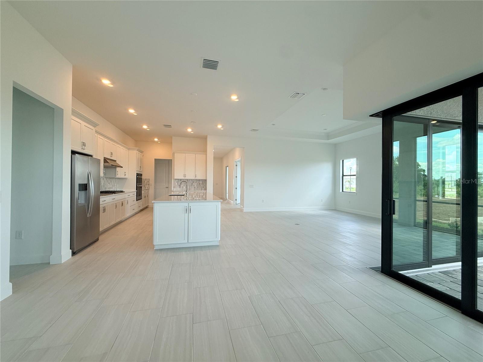 Listing Image #15