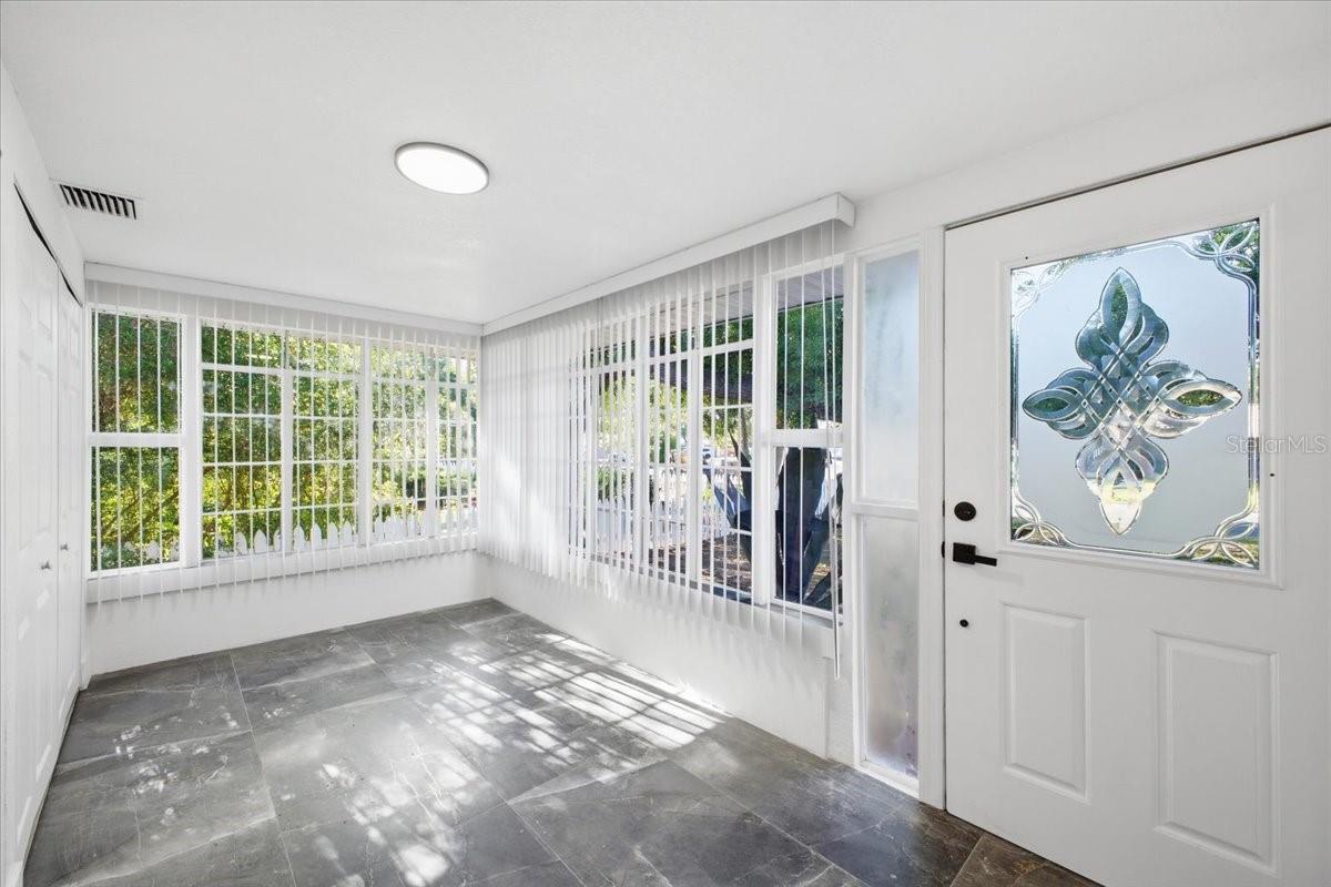 Listing Image #3