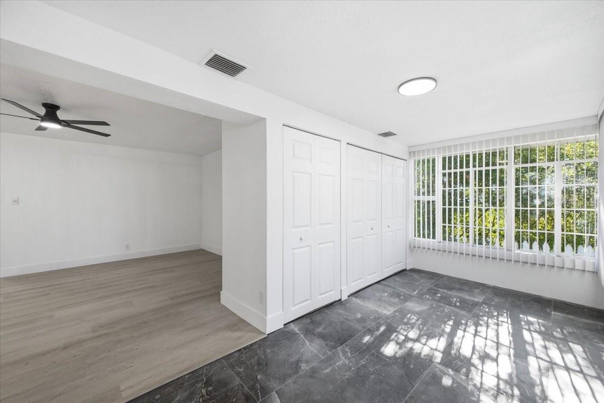 Listing Image #4