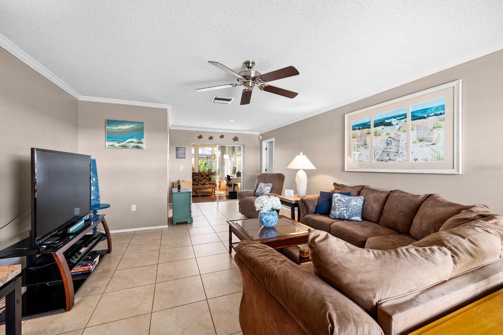 Listing Image #8