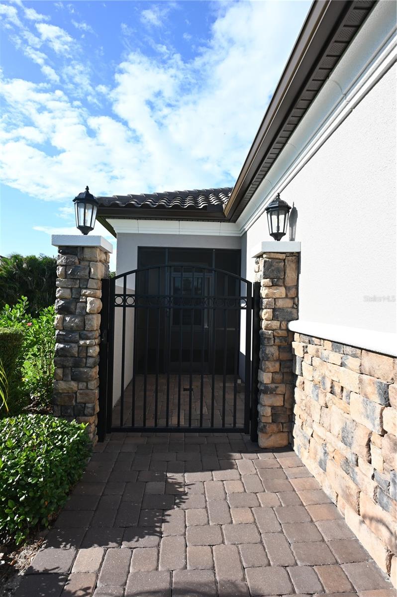 Listing Image #6