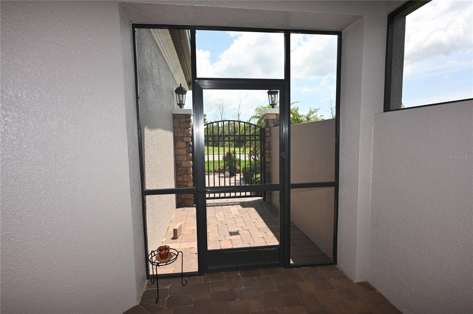 Listing Image #7