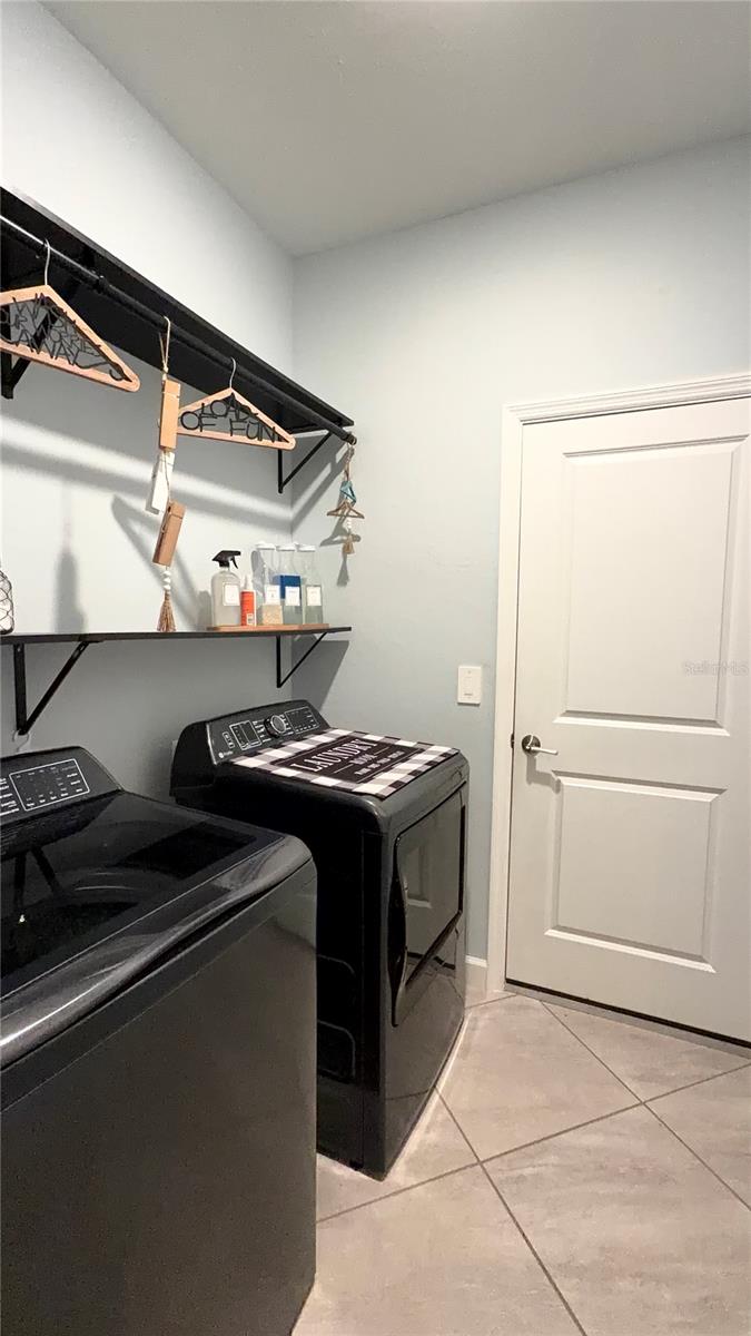 Listing Image #5