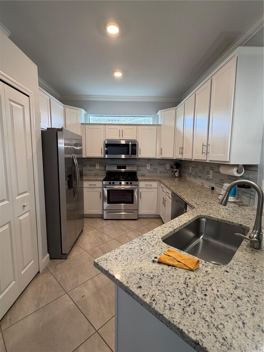 Listing Image #8