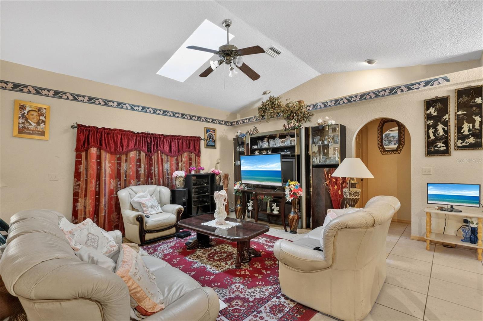 Listing Image #2