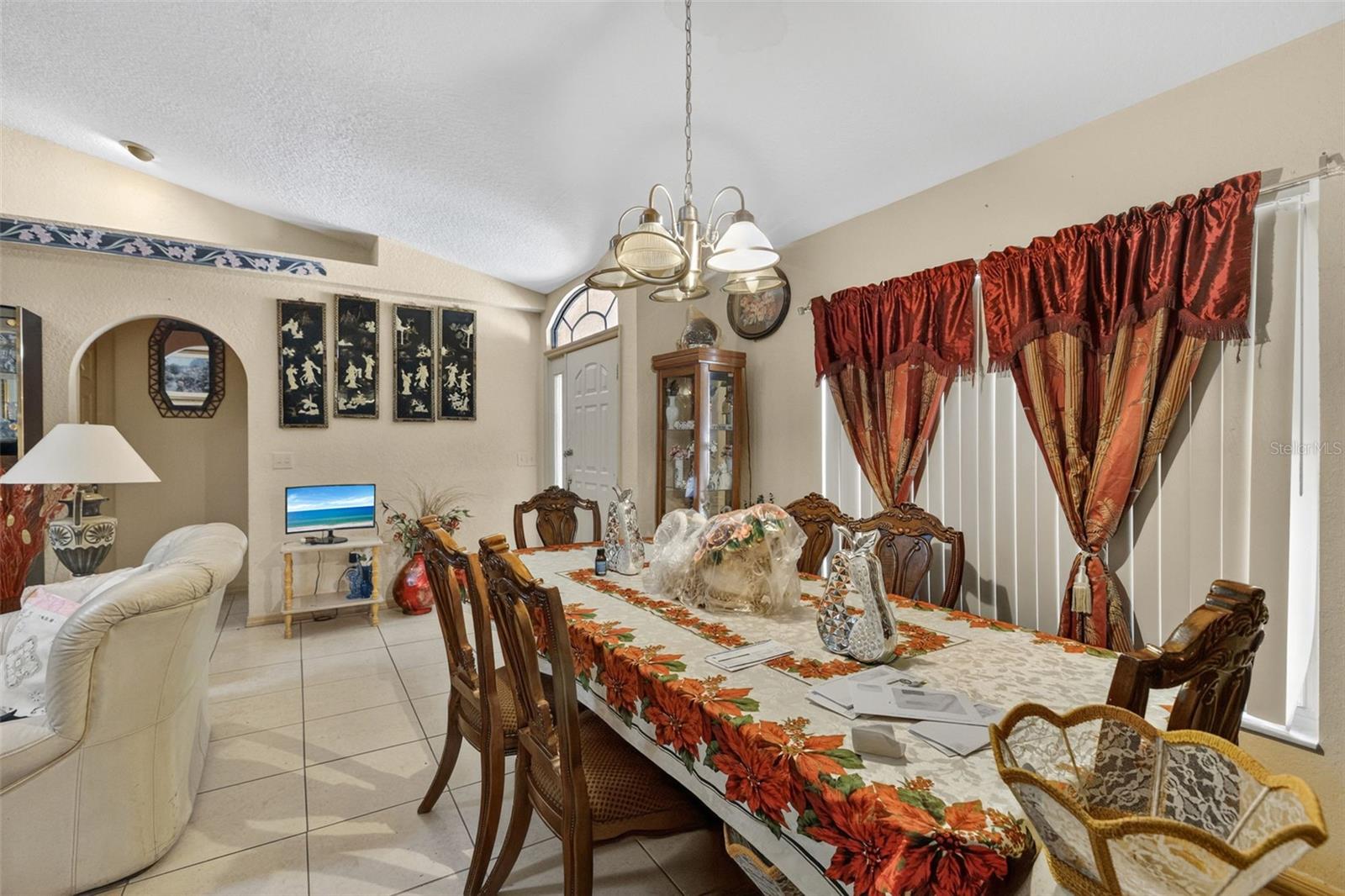 Listing Image #3
