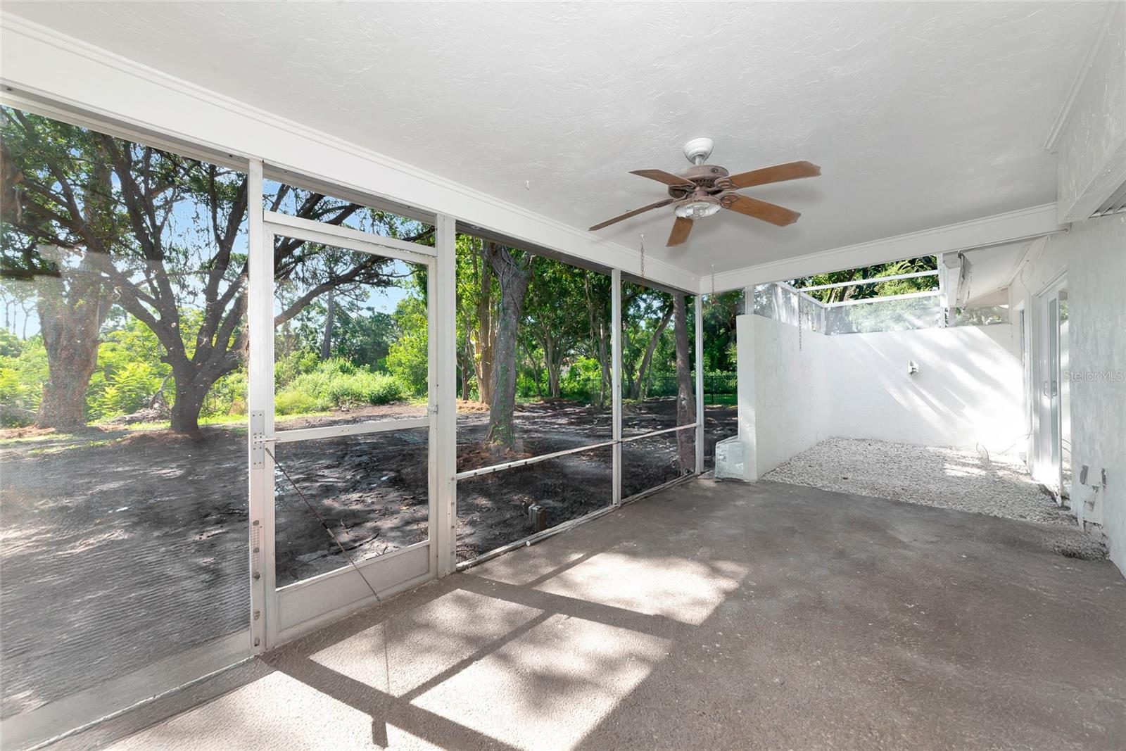 Listing Image #4