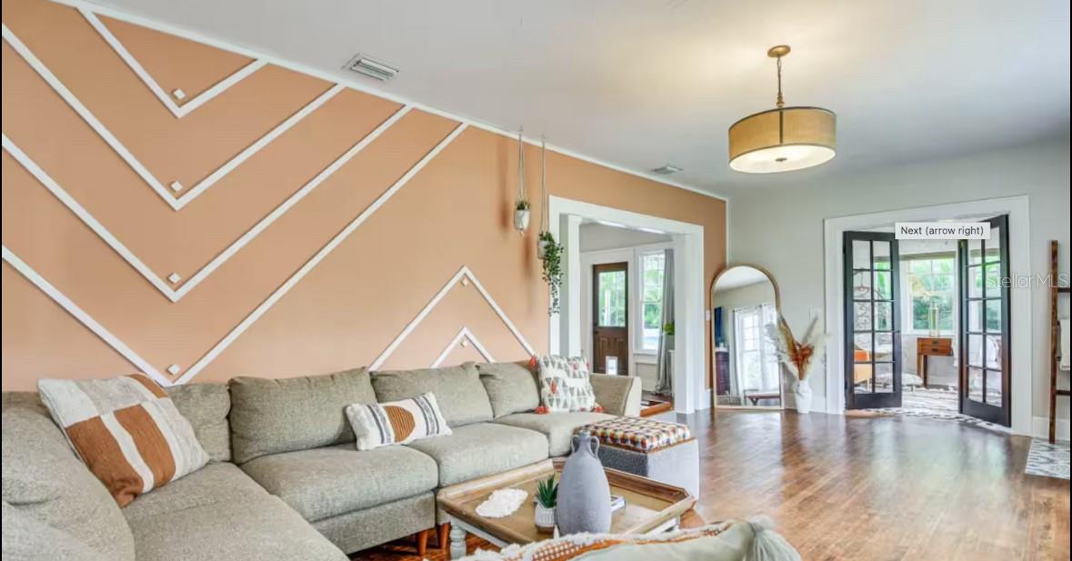 Listing Image #4