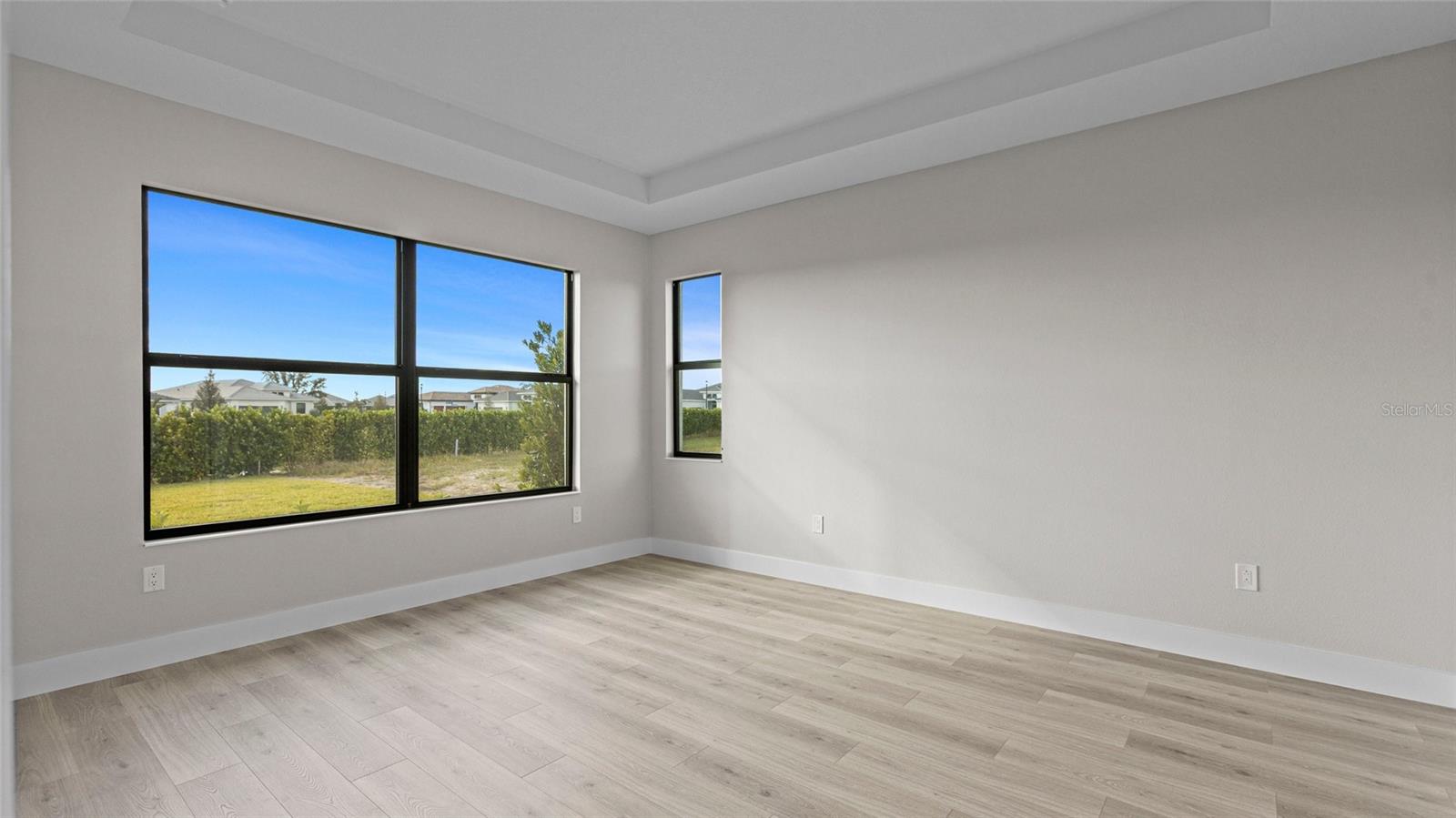 Listing Image #7