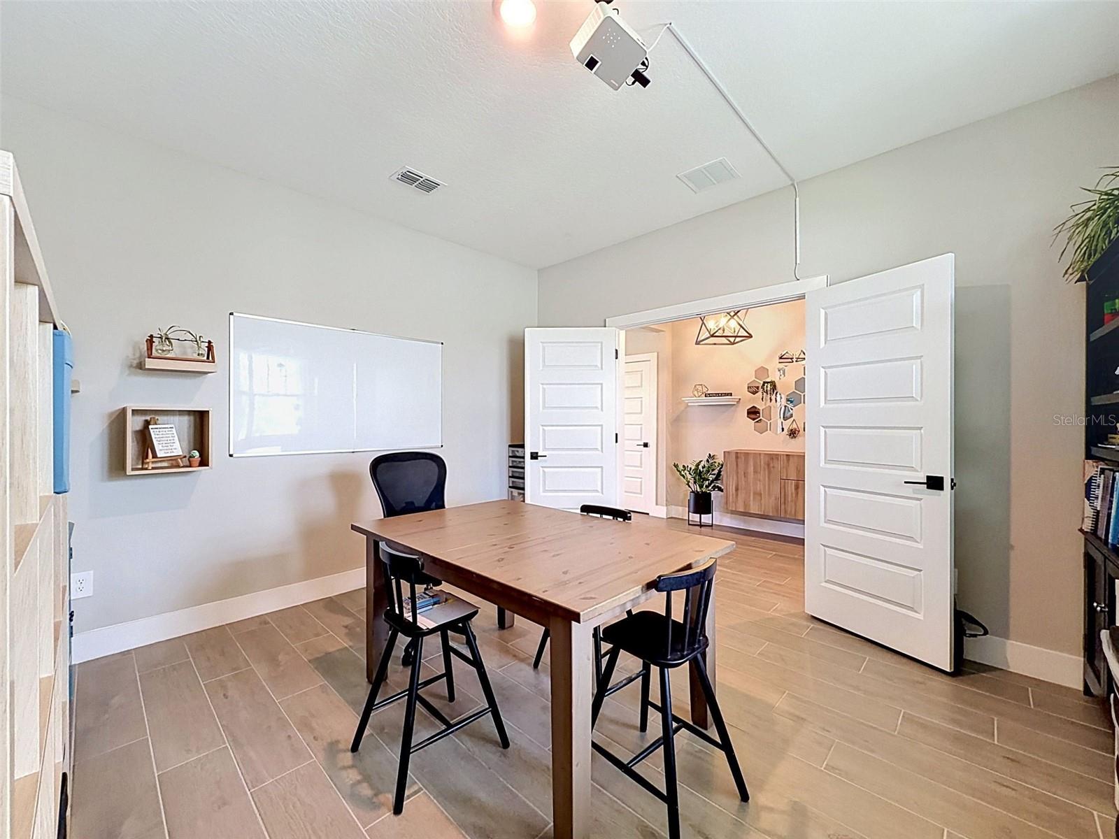 Listing Image #14