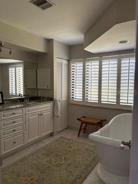 Listing Image #19